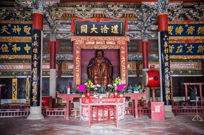 泰国清迈人挤人,不出国还有这座冷门城市值得去!